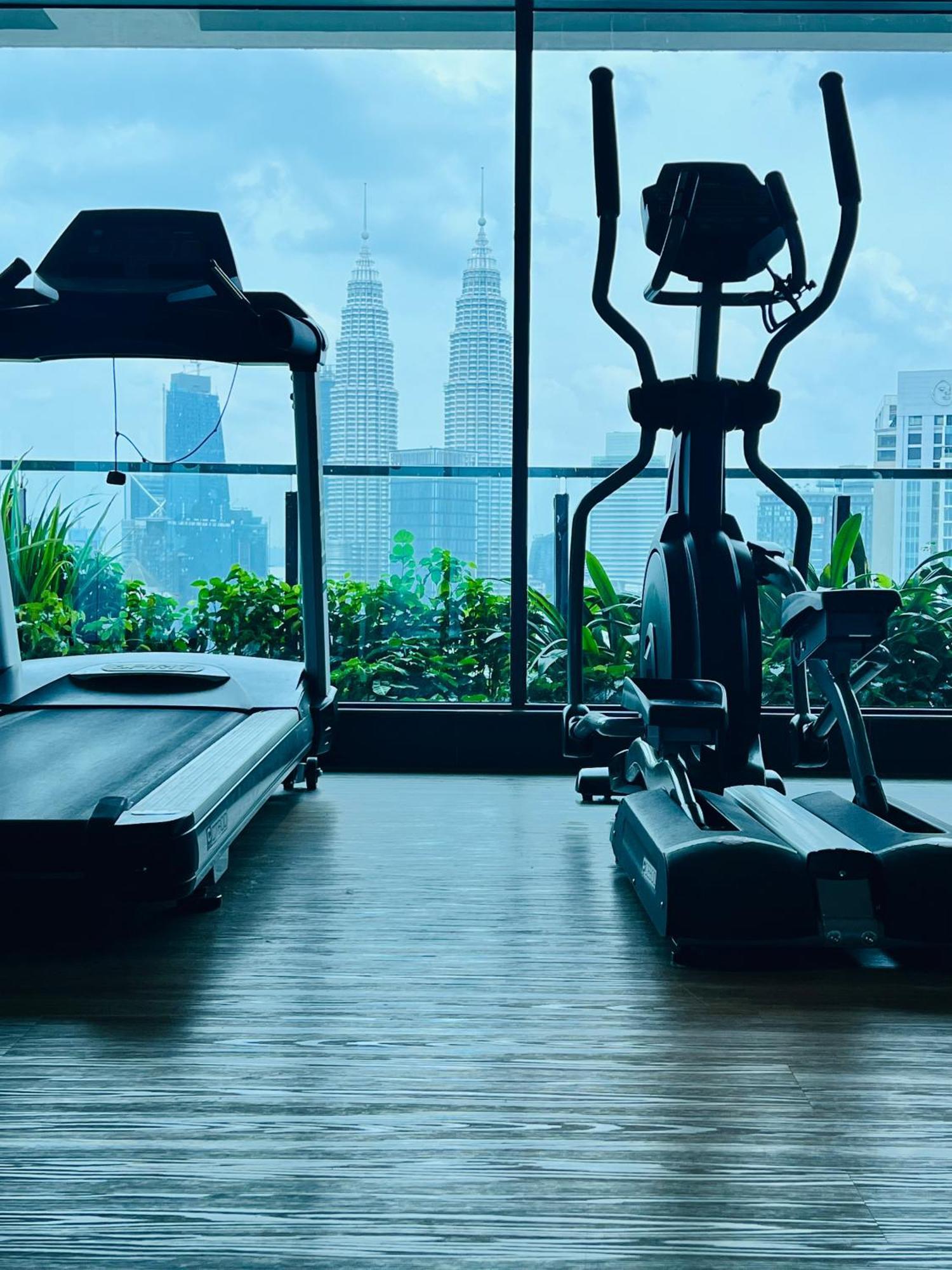 Colony Suites Klcc By Hibernate Kuala Lumpur Extérieur photo